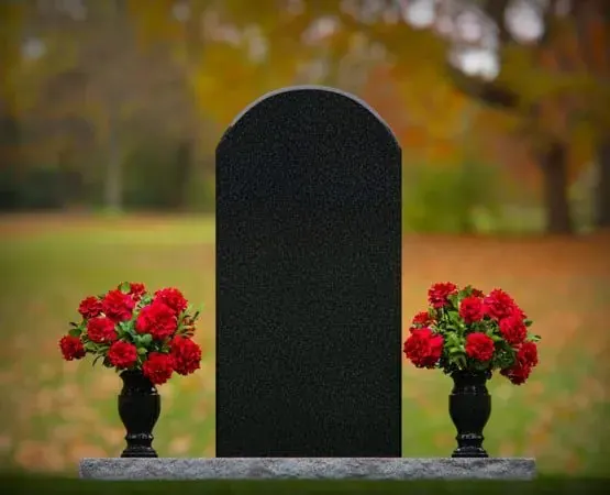 Rounded Top Upright Granite Headstone 20 x 2 x 39